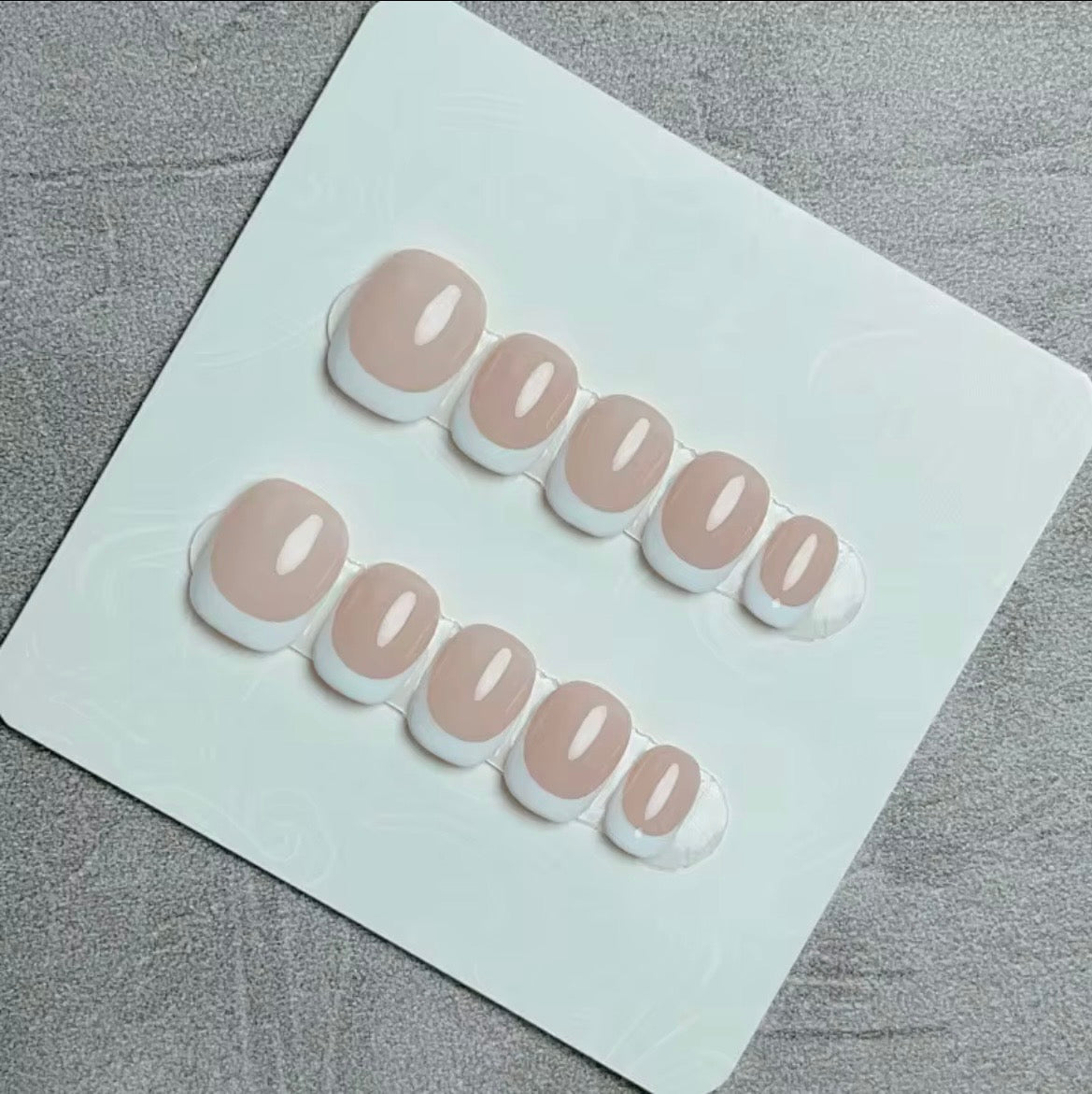 Classic French Short Round Set